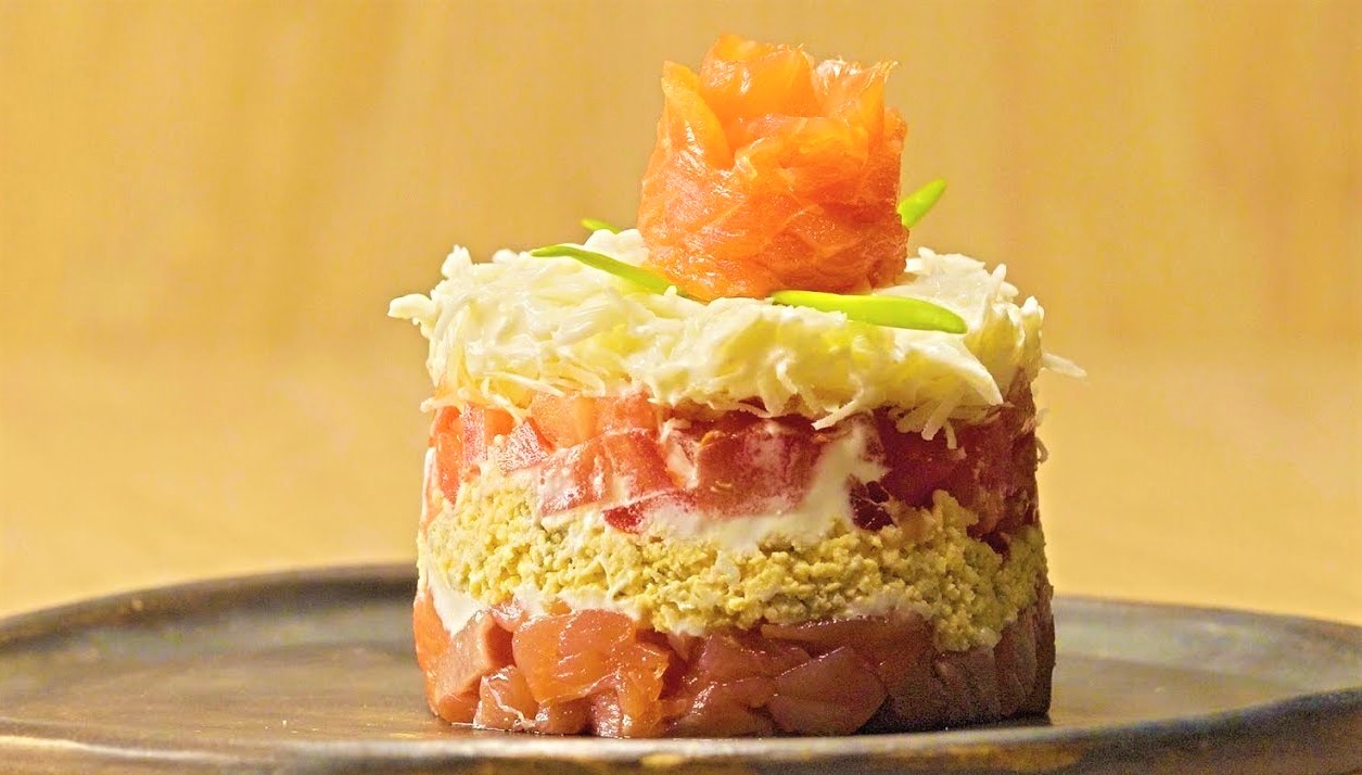 Норвежский салат с копченым лососем (3103) | Povkusu.com