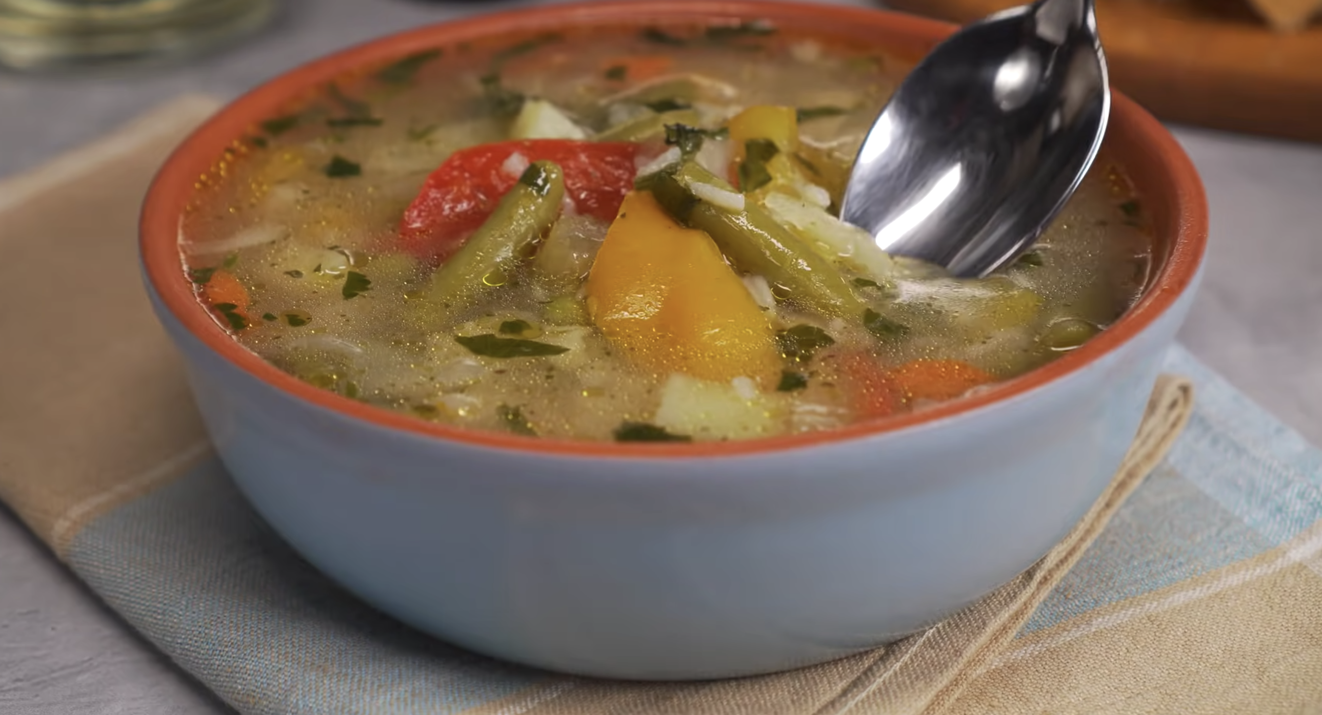 Вкуснейший овощной суп за 30 минут (7407) | Povkusu.com