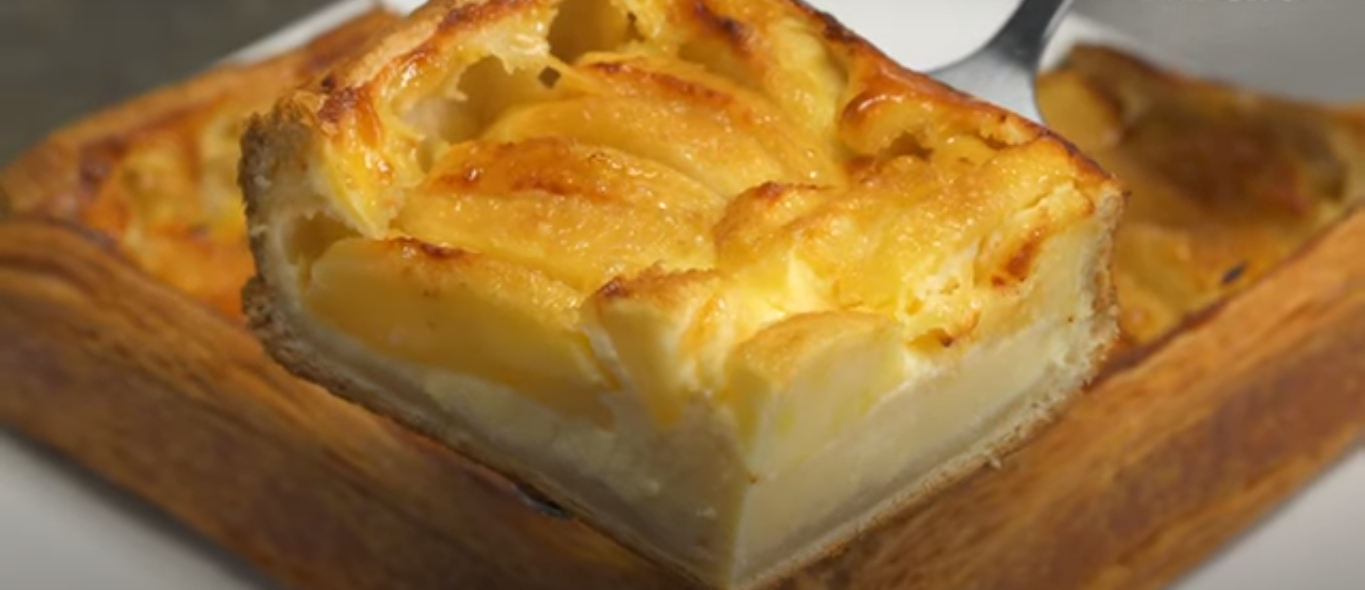 Аппетитный пирог с яблоками из слоеного теста (8691) | Povkusu.com