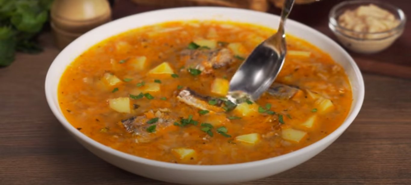 Суп из рыбной консервы за 30 минут на скорую руку (9531) | Povkusu.com