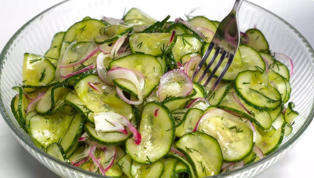 Легкий овощной салат за 15 минут (11561) | Povkusu.com