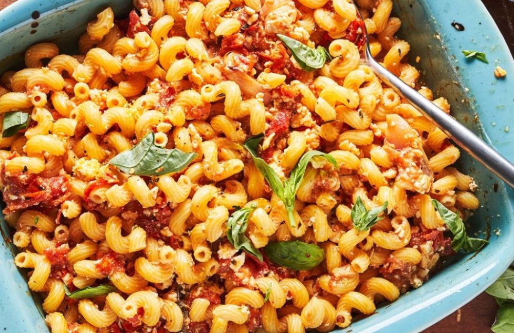 Viral TikTok trend: baked Feta Pasta (14744) | Povkusu.com