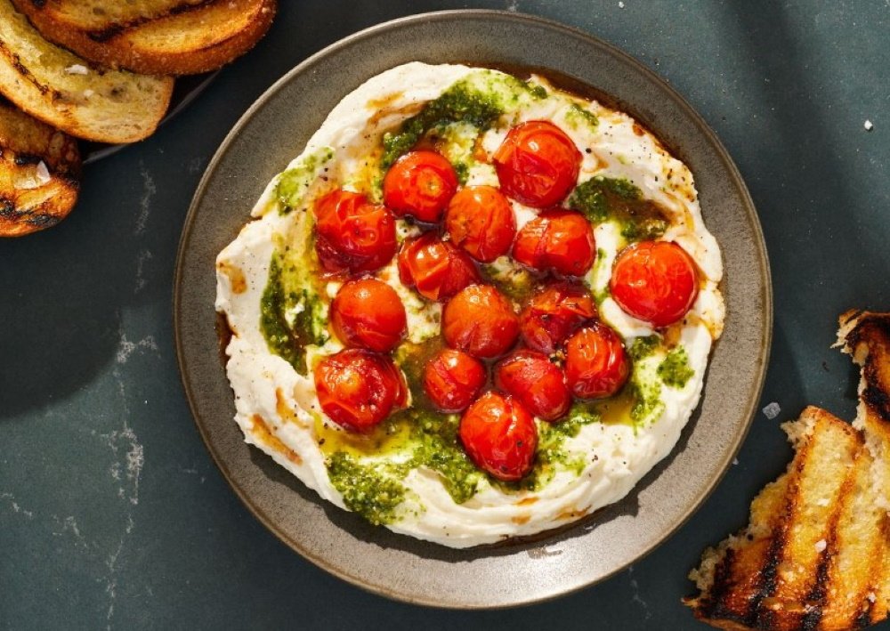 Mozzarella Dip with сherry tomatoes (14920) | Povkusu.com