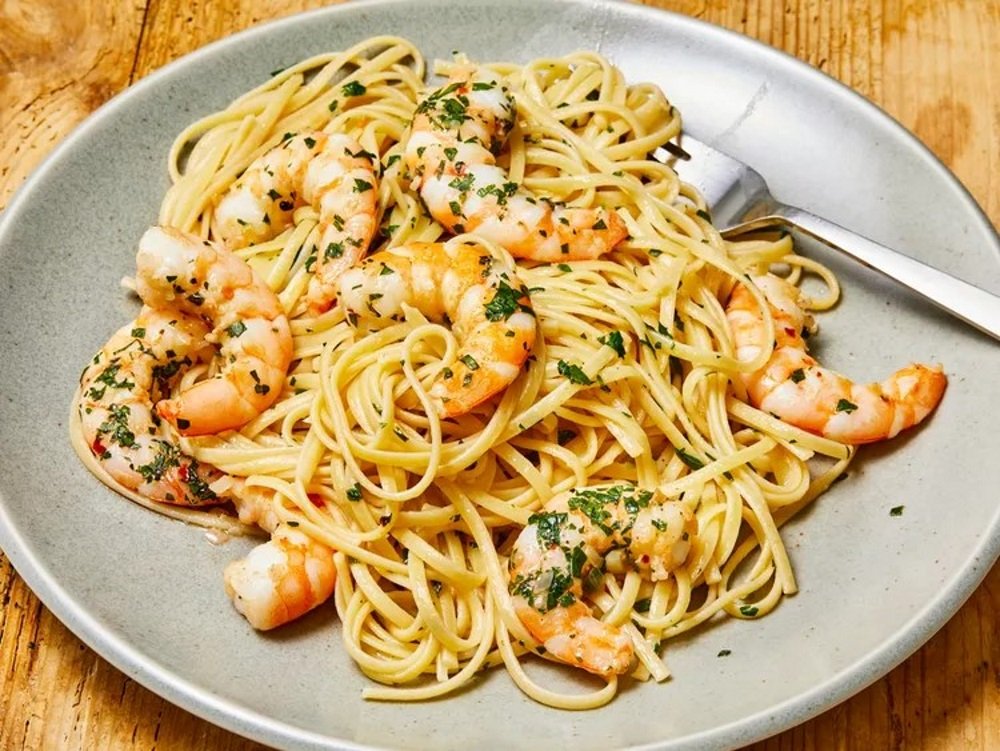 Pasta with shrimp and garlic sauce (16574) | Povkusu.com