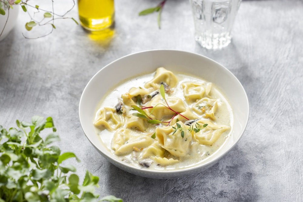 Delicious Creamy Tortellini Soup in 30 Minutes (17487) | Povkusu.com